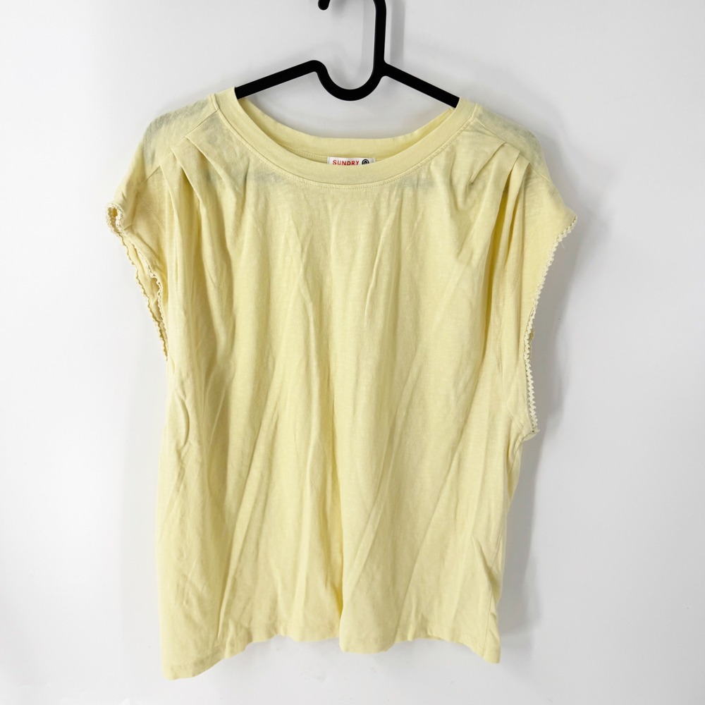 Sundry Women Yellow Pleated Shoulder Crochet Trim Tee Top Size 3 Large USA